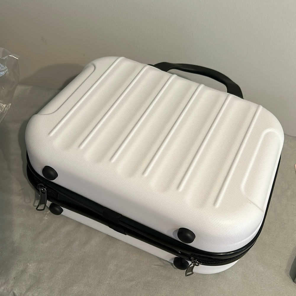 New mini luggage/makeup bag